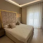 Amabile Luxury Aparthotel 4*