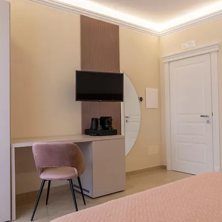 Aparthotel Amabile Luxury SantʼAntonio Abate
